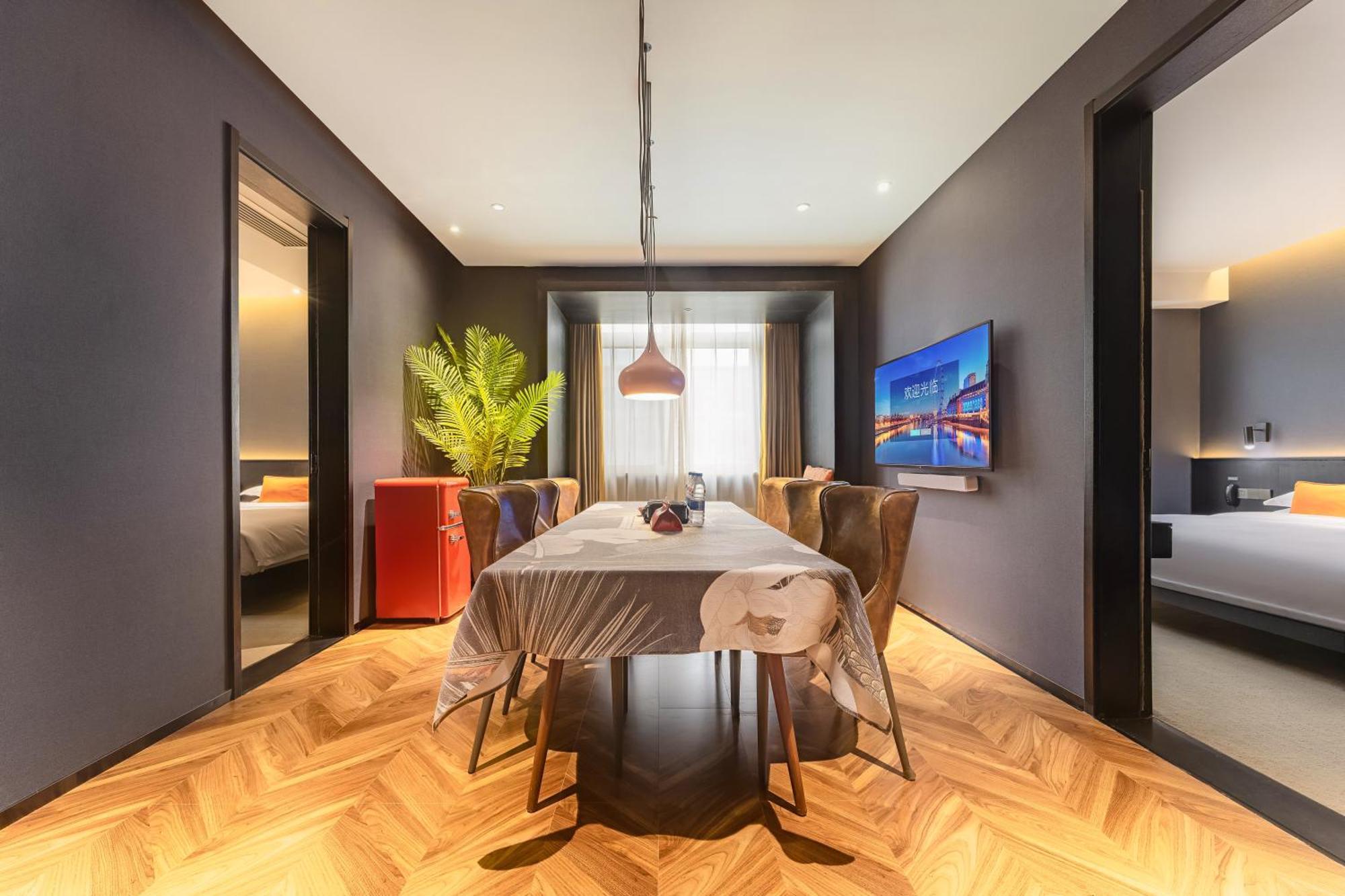 Hesu Designer Hotel & Suites -Near Xi'An Drum Tower And Yongning Gate -Free Laundry Luggage Storage -Kitty Cafe With Freshly Ground Coffee -24H Front Desk -English Service Eksteriør bilde