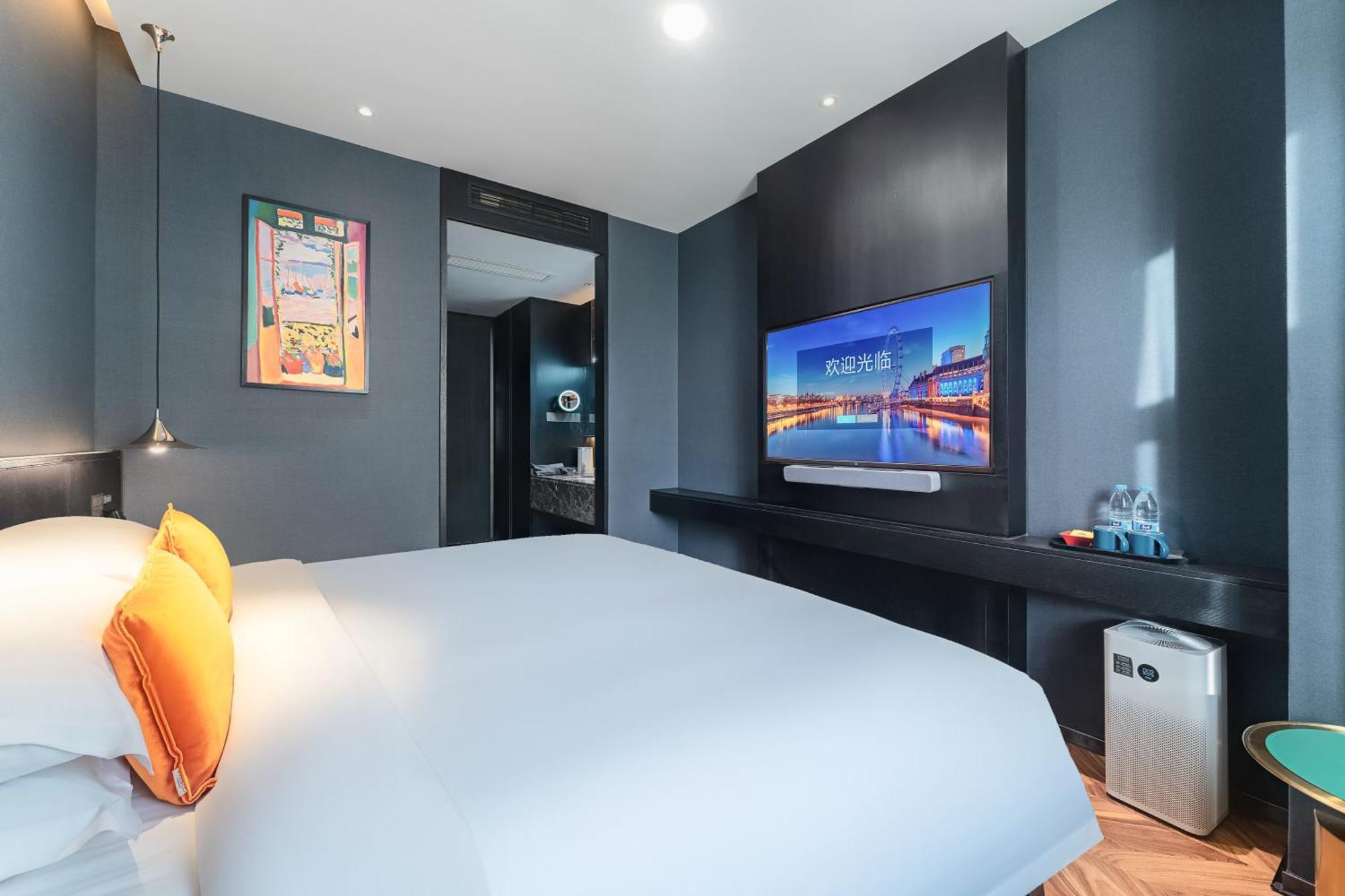 Hesu Designer Hotel & Suites -Near Xi'An Drum Tower And Yongning Gate -Free Laundry Luggage Storage -Kitty Cafe With Freshly Ground Coffee -24H Front Desk -English Service Eksteriør bilde